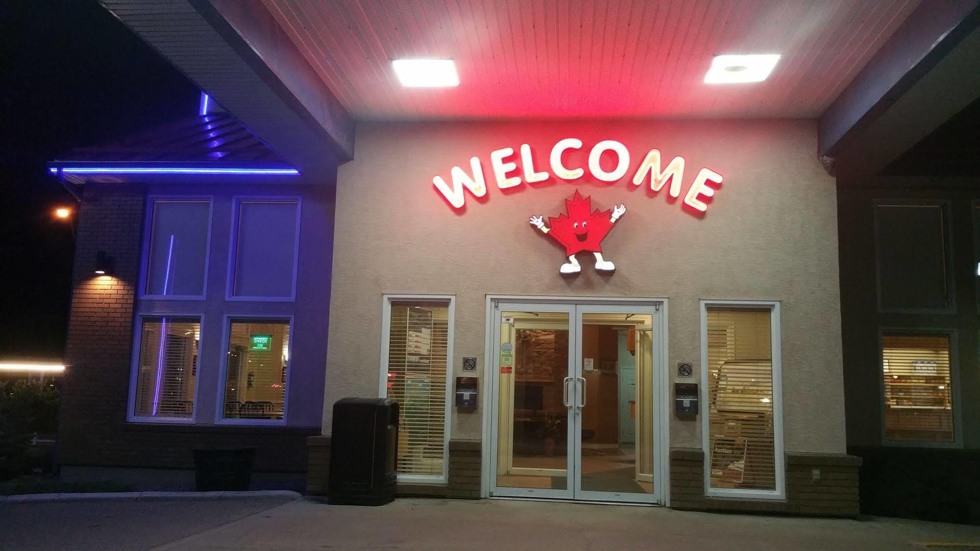 Canadian Motel North Battleford Exteriér fotografie