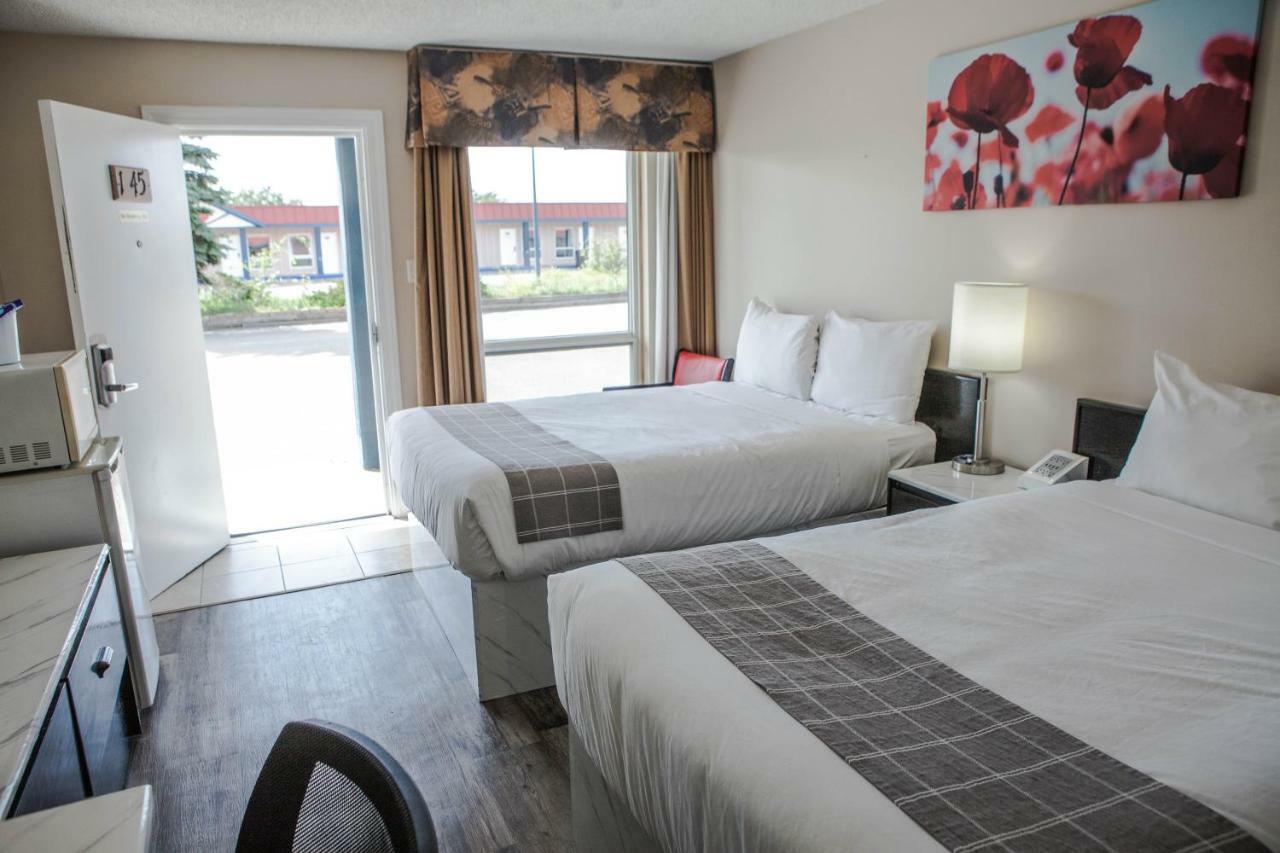Canadian Motel North Battleford Exteriér fotografie