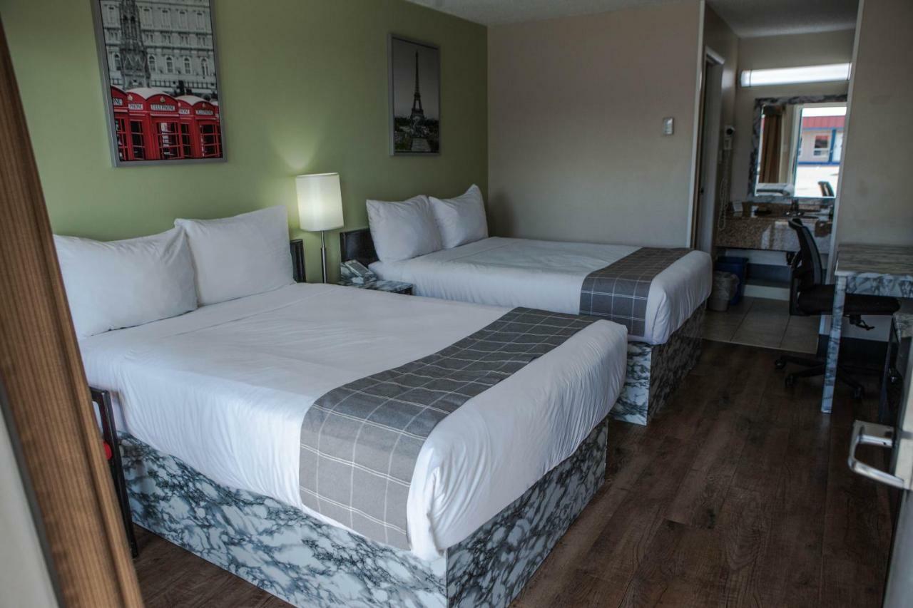 Canadian Motel North Battleford Exteriér fotografie